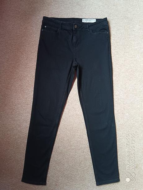 Rifle zn."esmara" vel."46", esmara,46