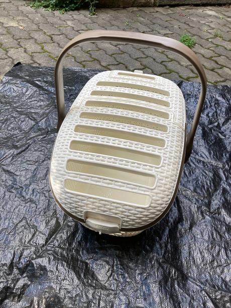 Přepravka koš na přepravu zvířat zn. curver,