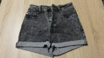 Kraťasy fb sister vel. 146/152, 146