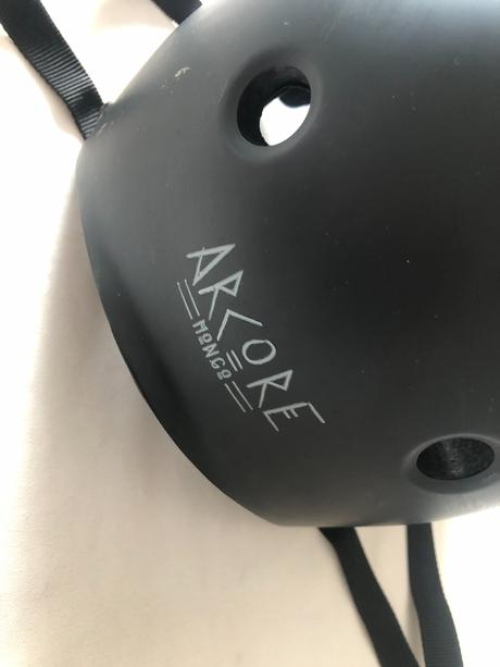 Černá dětská helma - přilba arcore,