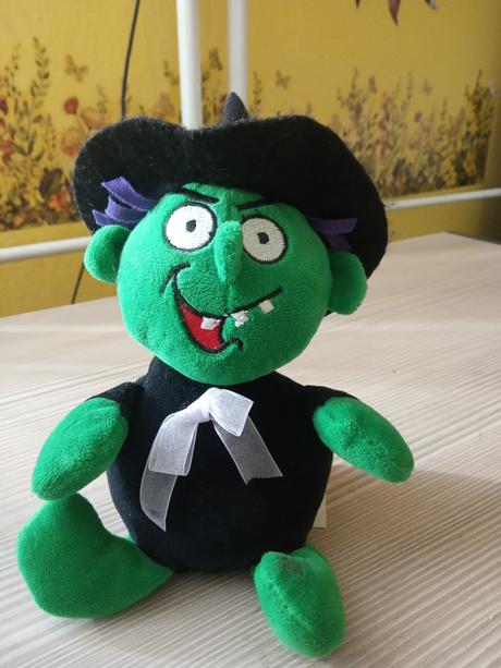 Mluvící tancující čarodějnice, 