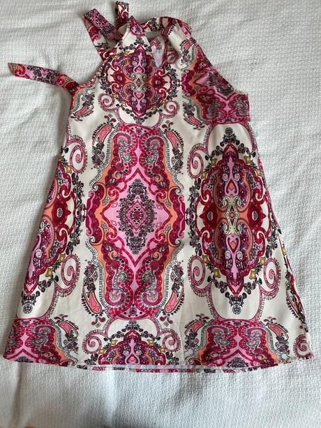 Šaty bez ramínek kolem krku vel. m může i l, m