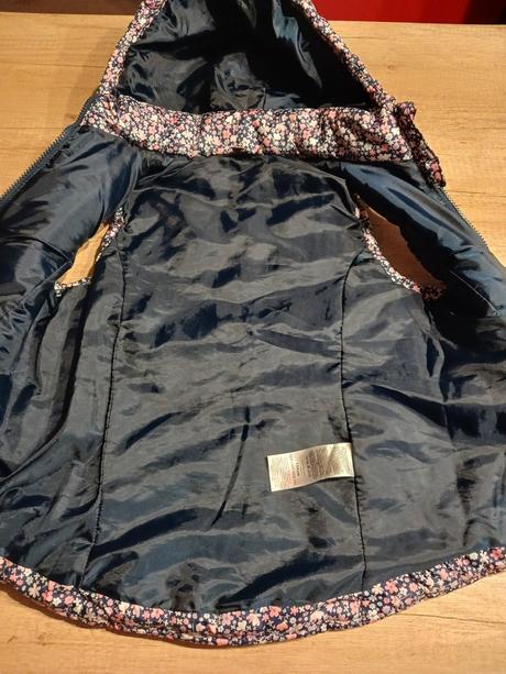 Jarní/podzimní vesta vel. 110/116/122, 110