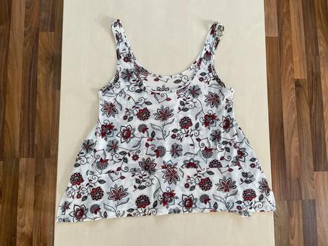 Letní široký top s květy, vel s, hm, s