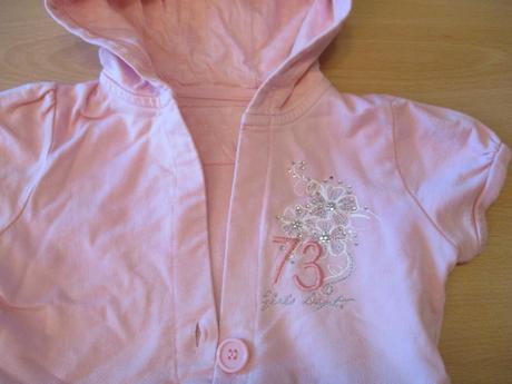 Mikina bez rukávů, 122