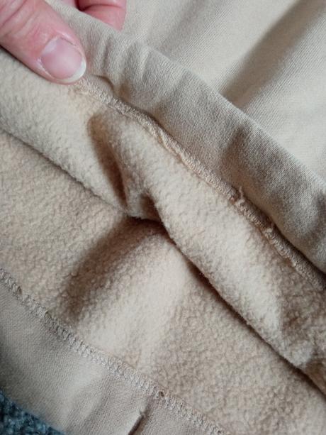 Teplejší mikina, c&a,164