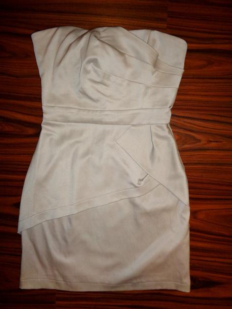 Luxusní béžovo-zlaté pouzdrové šaty, orsay,34