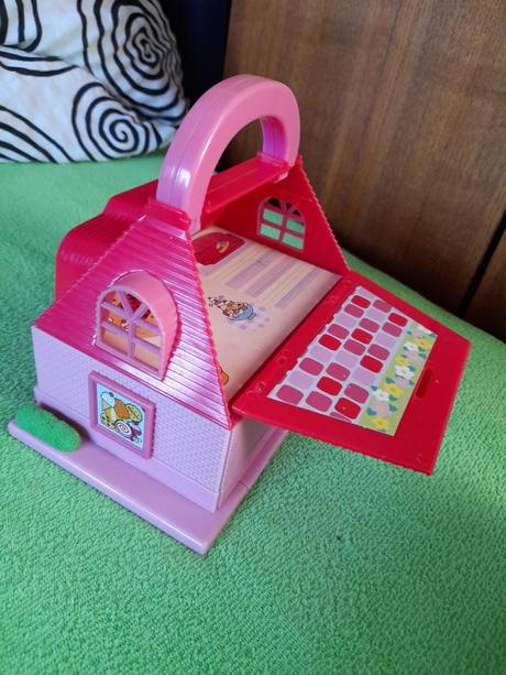 Domeček malý hello kitty růžový otvírací, 