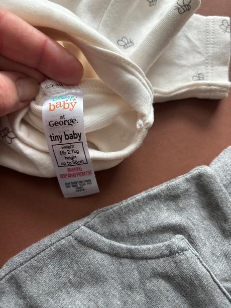 Kojenecký set - v. tiny baby, disney,<50