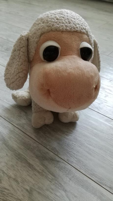 Plyšová ovečka z billy, 