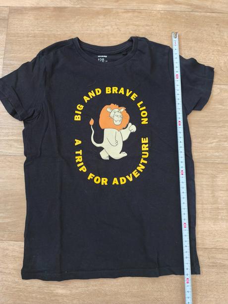 Set triček 122/128, 122