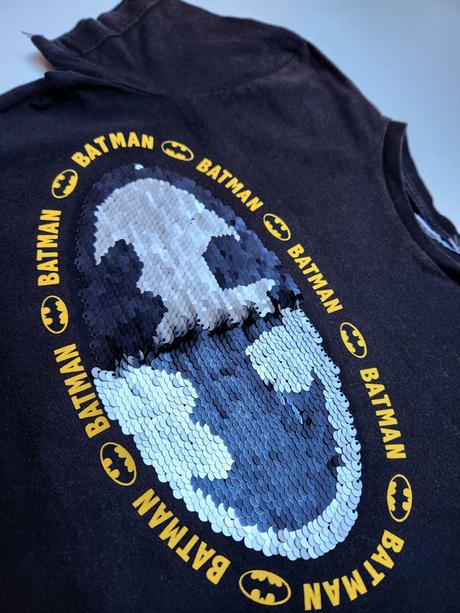 Batman flitrové triko s krátkým rukávem vel. 128, 128