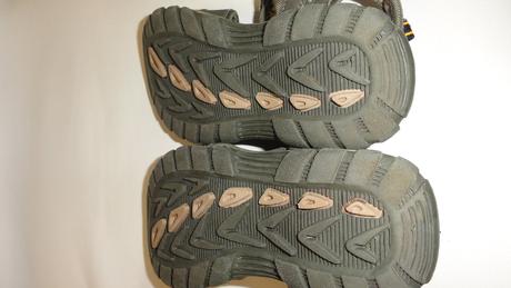 Chlapecké sandále barratts vel 27, 27