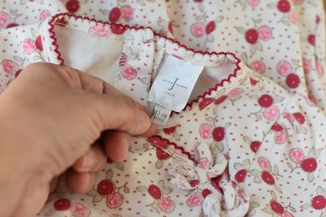 Šaty vel. 12 - 18 m, 86