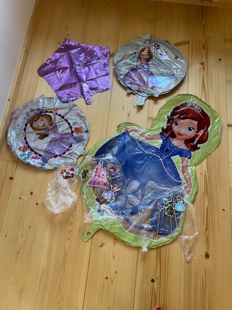 Princezna sofie - foliové balónky, zápichy na dort,