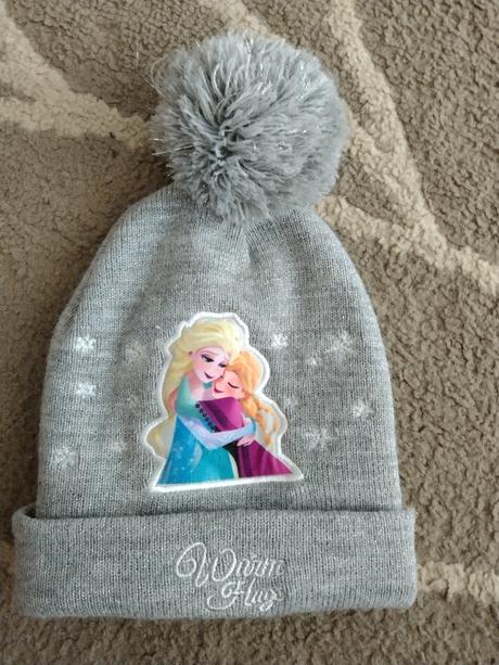 Čepice hello kitty a jiné, 116