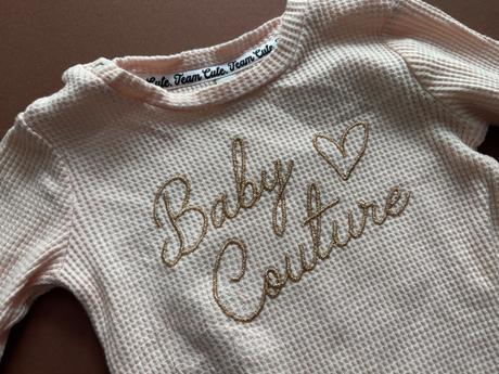 Dívčí meruňkový set - v.0/3 mes., 62