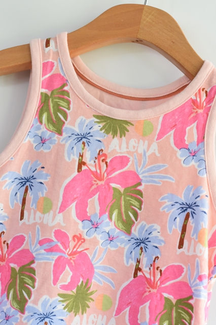 Tílko vel. 6 - 7 let, marks & spencer,122