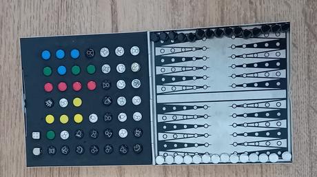Magnetické cestovní člověče nezlob se a šachy,