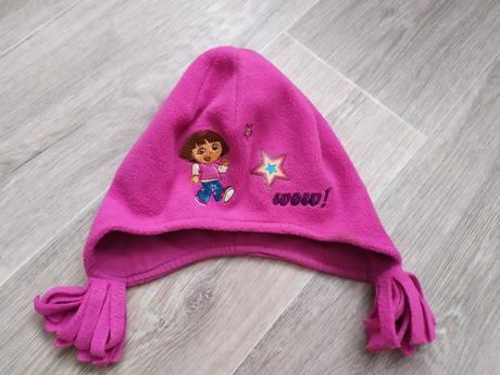 Čepice a šála, 92