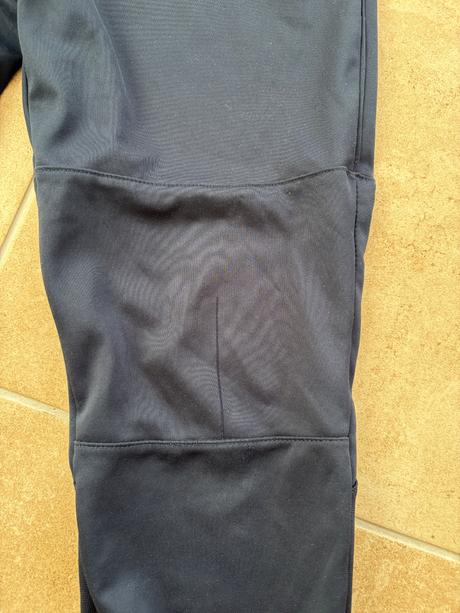 2 kusy tepláků 152 modre nike a sede, nike,152