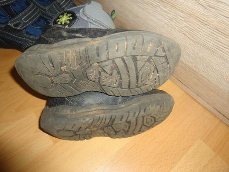 Zimní boty velikost 25, demar,25