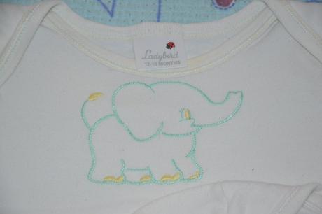 Bavlněné body s výšivkou, sloníkem, ladybird,92