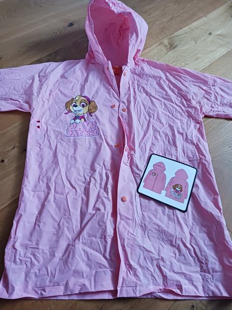 Pláštěnka č.122/128, 122