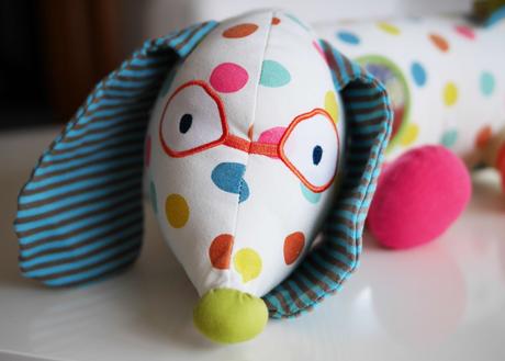 Polštářek pro hru na bříšku, pejsek mamas & papas, 