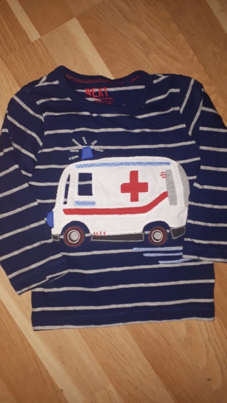 Tričko se sanitkou 92 next, next,92