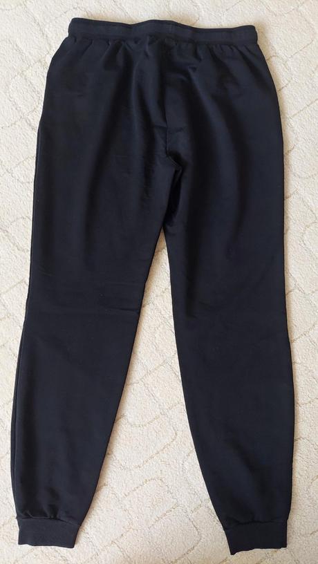 Černé sportovní tepláky fisherfield, s