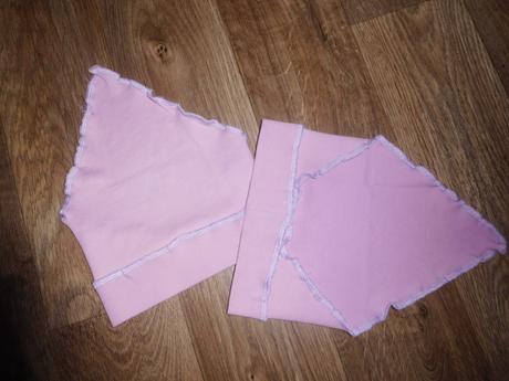 Šátky pro dvojčata, 110