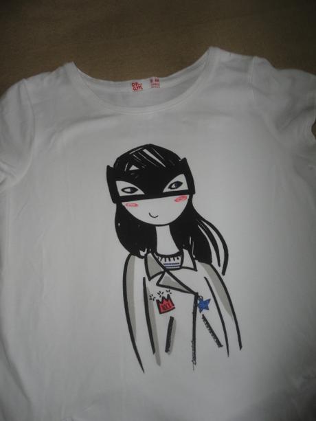 Jako nové bílé triko s potiskem, vel. 8 let, 128