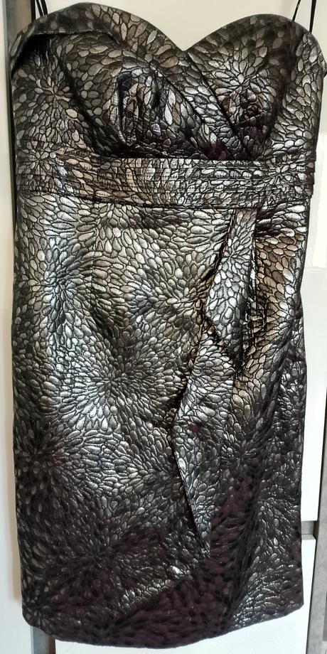 Metalické společenské šaty debenhams, debenhams,m