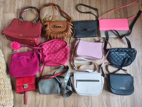Kabelky různých značek 12ks, sinsay