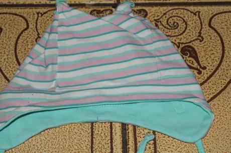 Dívčí čepice, čepička proužky, obvod 43 - 45 cm, 74