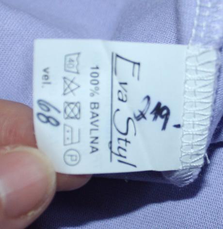 Fialové šaty, česká výroba, 74