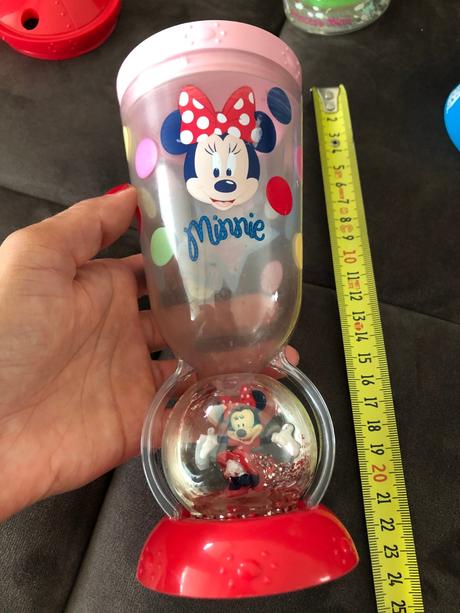 2x plast kelímek myška minnie princezna zámek, 