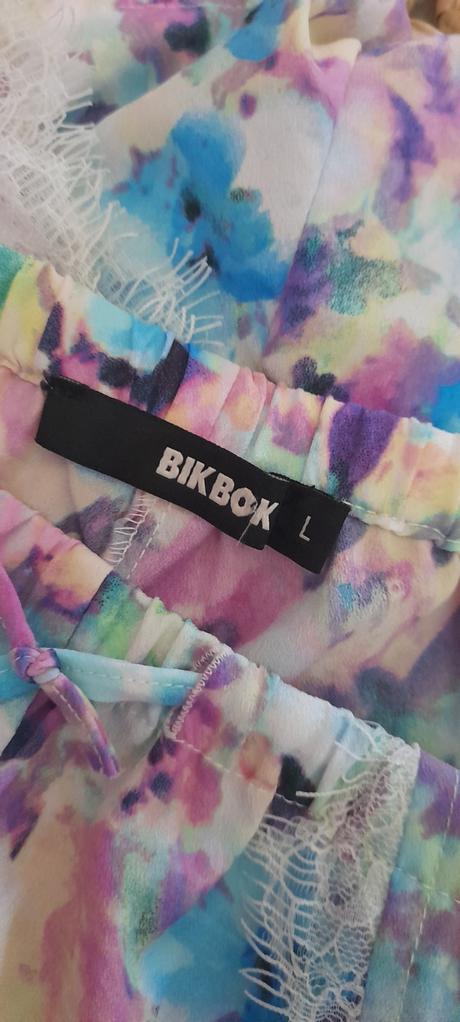 Bik bok pestré květované šortky s krajkou, l