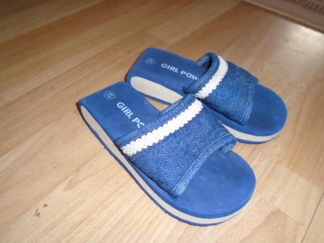 Pantofle bačkory vel 28 stélka 17,5 cm džínové, 28