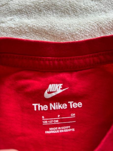 Triko zn. nike - v.128/134, nike,134