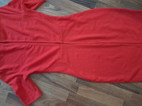 Červené pouzdrove saty, h&m,36
