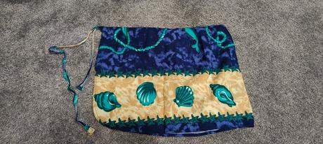 Zavinovací sukně, 122