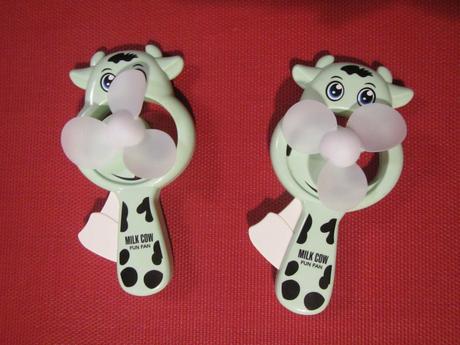 1x větrák, větráček , kravička milk cow,