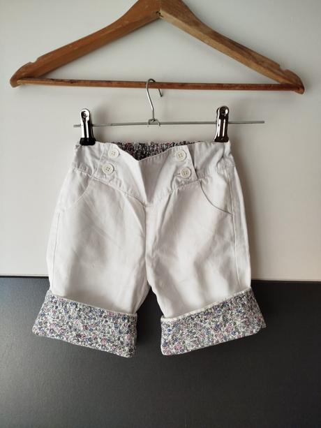 Kraťasy zn. jojo maman bébé vel.80, 80