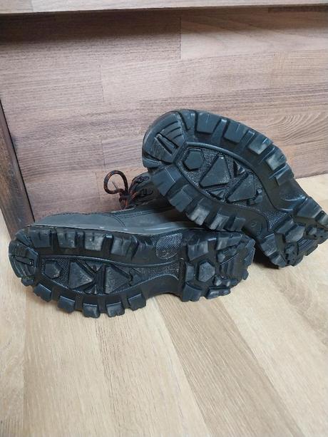 Zimní turistické boty., quechua,34