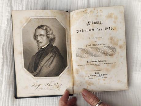 Historická kniha stará 167 let,