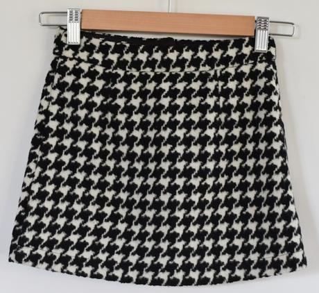 Sukně vel. 6 - 7 let, george,122