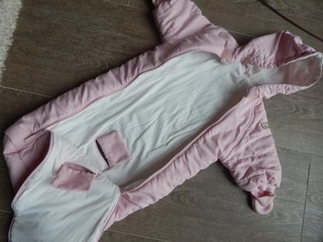 Ružovy pytel s méďou, 