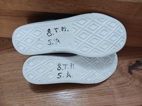 Přezůvky č.37, 37